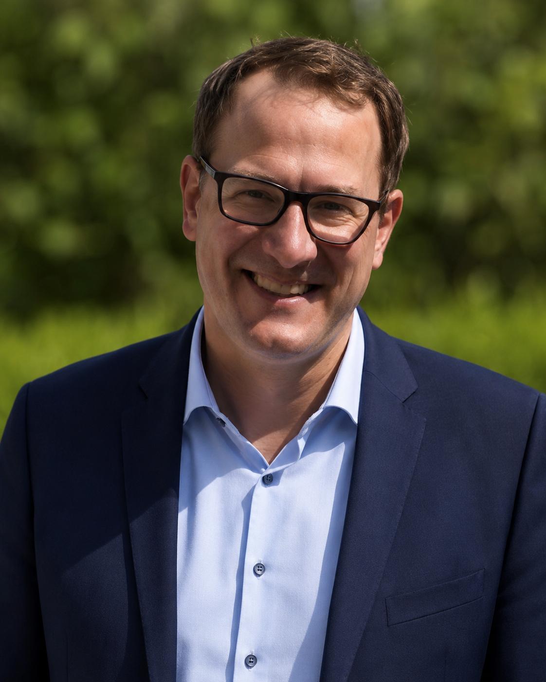 Porträt von Niklas Storch, Geschäftsführer der Immobilien Storch GmbH
